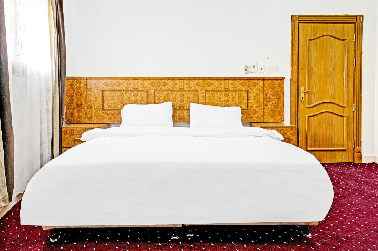 Oyo 600 Alhamra For Residential Units Hotel Khamis Mushait Exterior foto